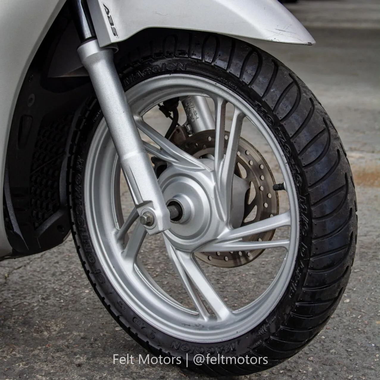 Honda SH 150i DLX 2017, foto 4 de 9