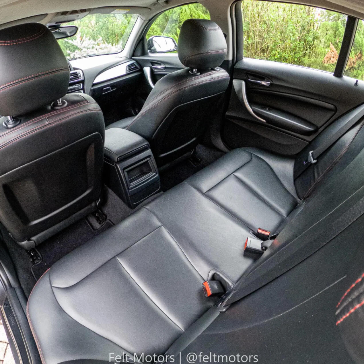 BMW 120i Active Flex 2016, foto 11 de 13